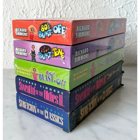 Richard Simmons 5 Vintage VHS Tapes Sweatin' To The Oldies 60s/80s Blast Off - Picture 4 of 5